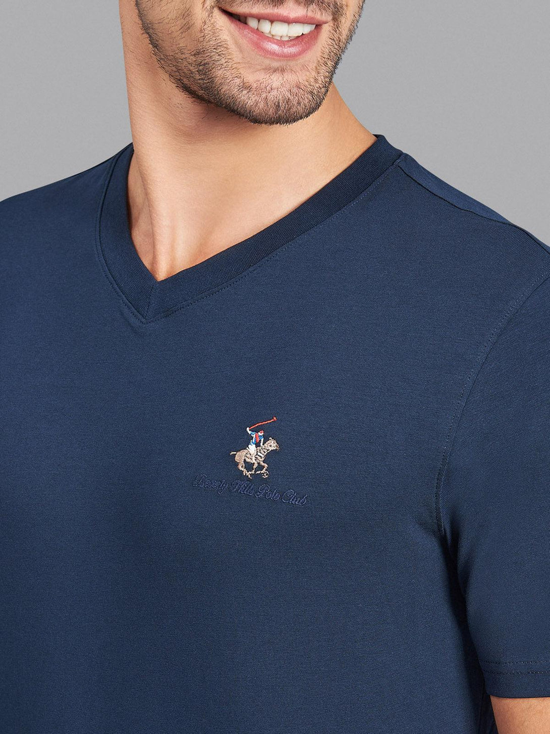 Beverly Hills Polo Club UK-ESSENTIAL FULL COLOUR SIGNATURE V-NECK T-SHIRT TRUE NAVY