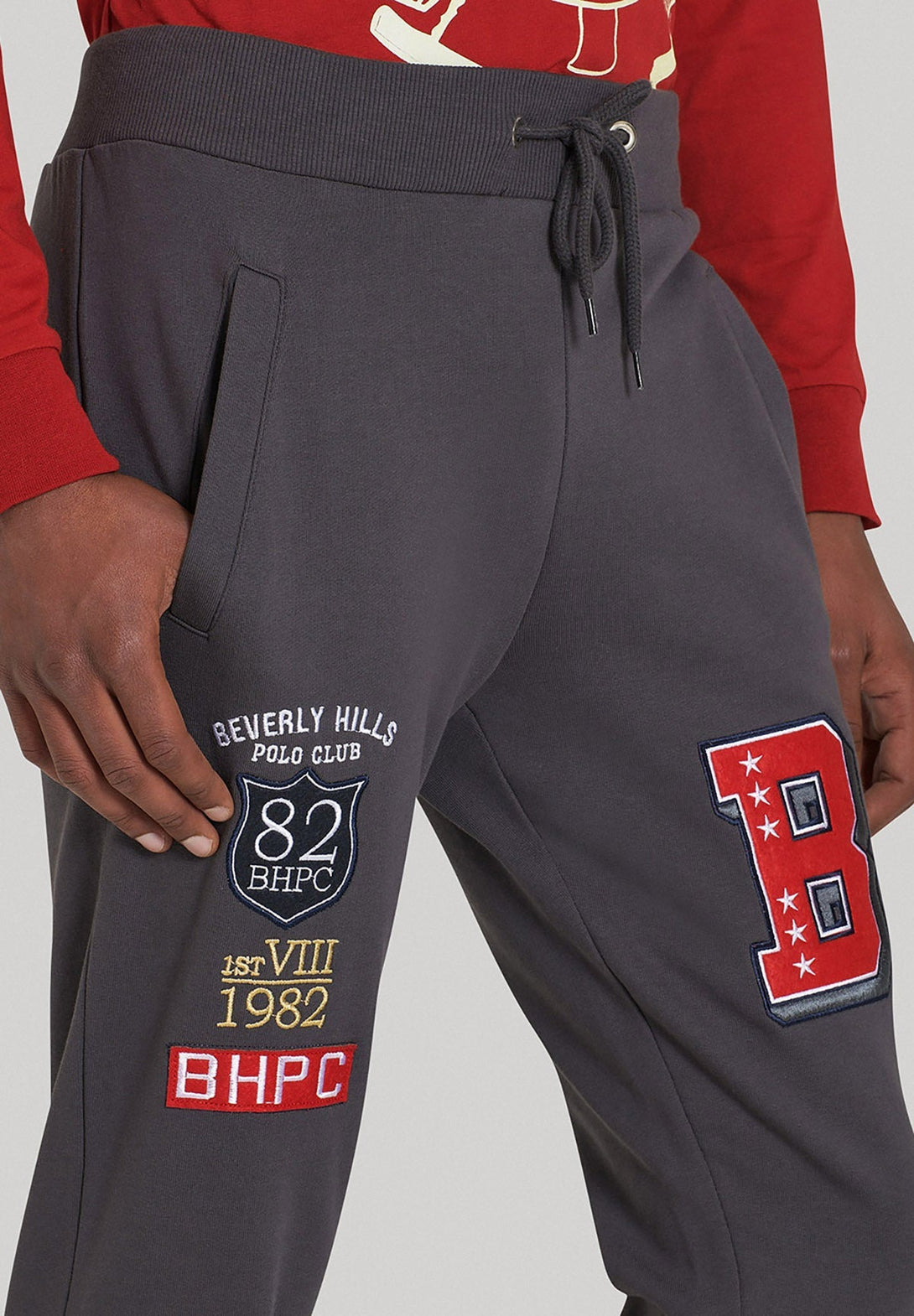 Beverly Hills Polo Club UK-VARSITY BADGE JOGGERS DARK GREY